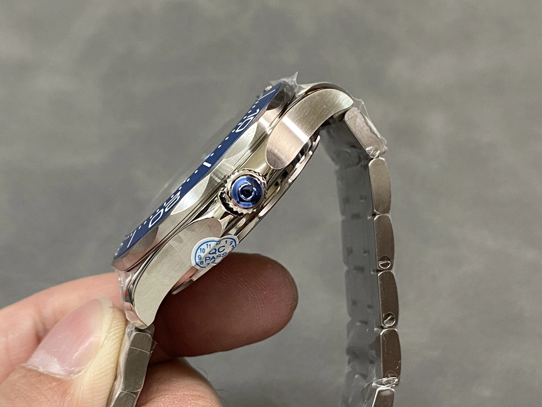 CBD Factory Omega Seamaster Diver 300M 42mm Grey Wave Dial Blue Ceramic Bezel Stainless Steel Bracelet (210.30.42.20.06.001) 1:1 Super Clone – DD8800 Movement Unique 280